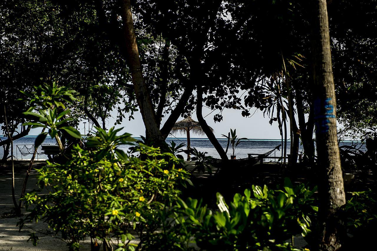 Detour Beach View Hangnaameedhoo Bagian luar foto